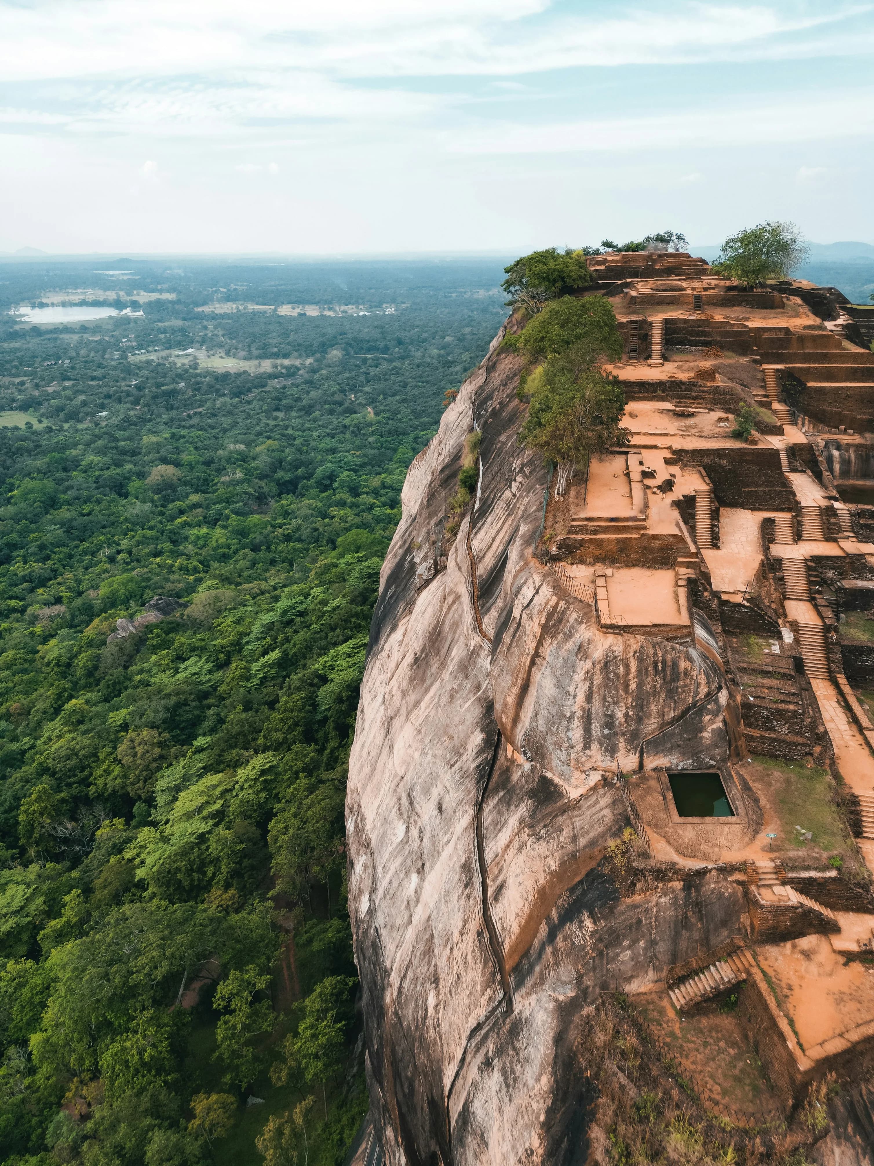 ANCIENT KINGDOMS & ARCHAEOLOGICAL SITES