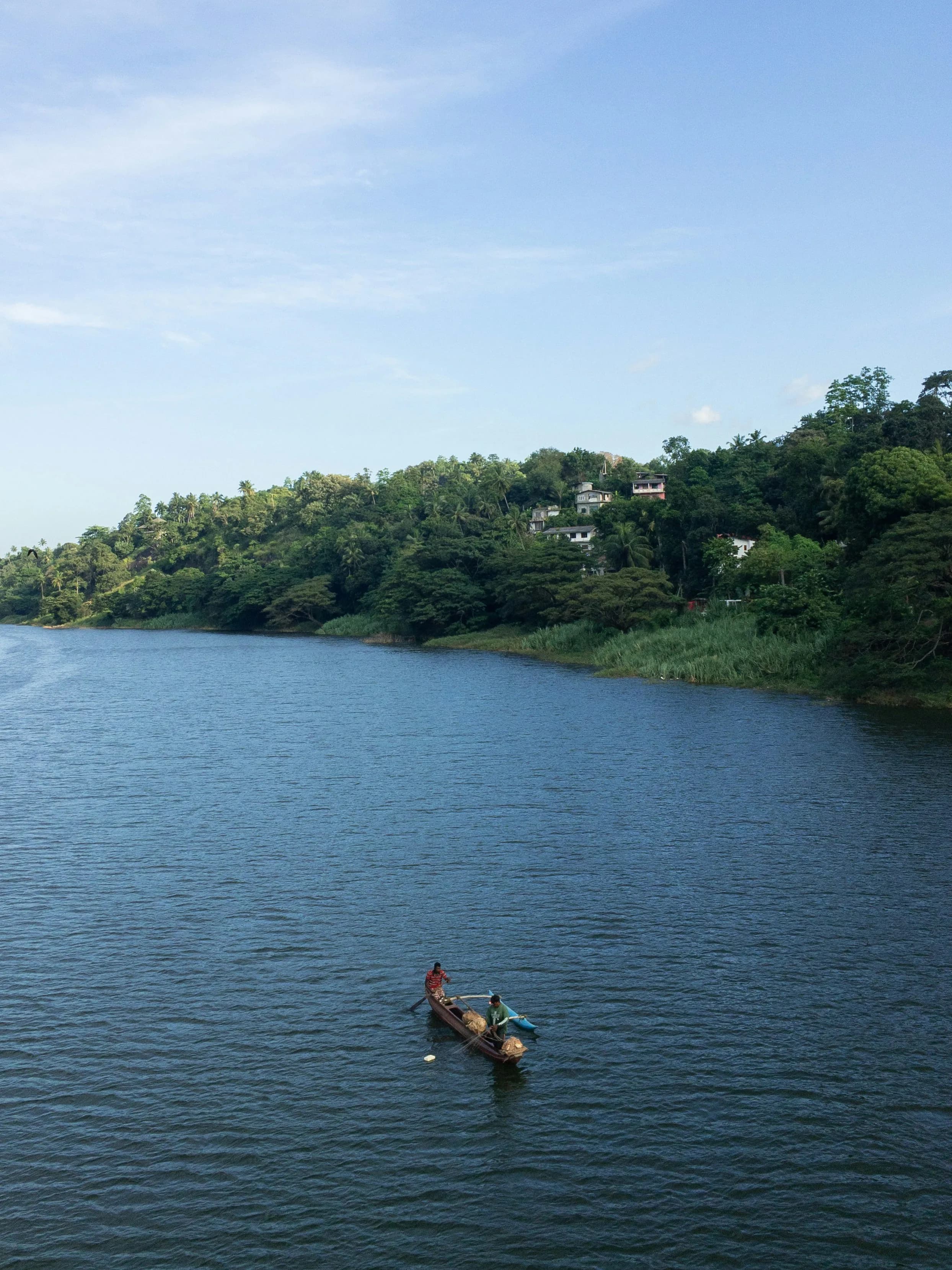 LAKES, RIVERS & LAGOONS