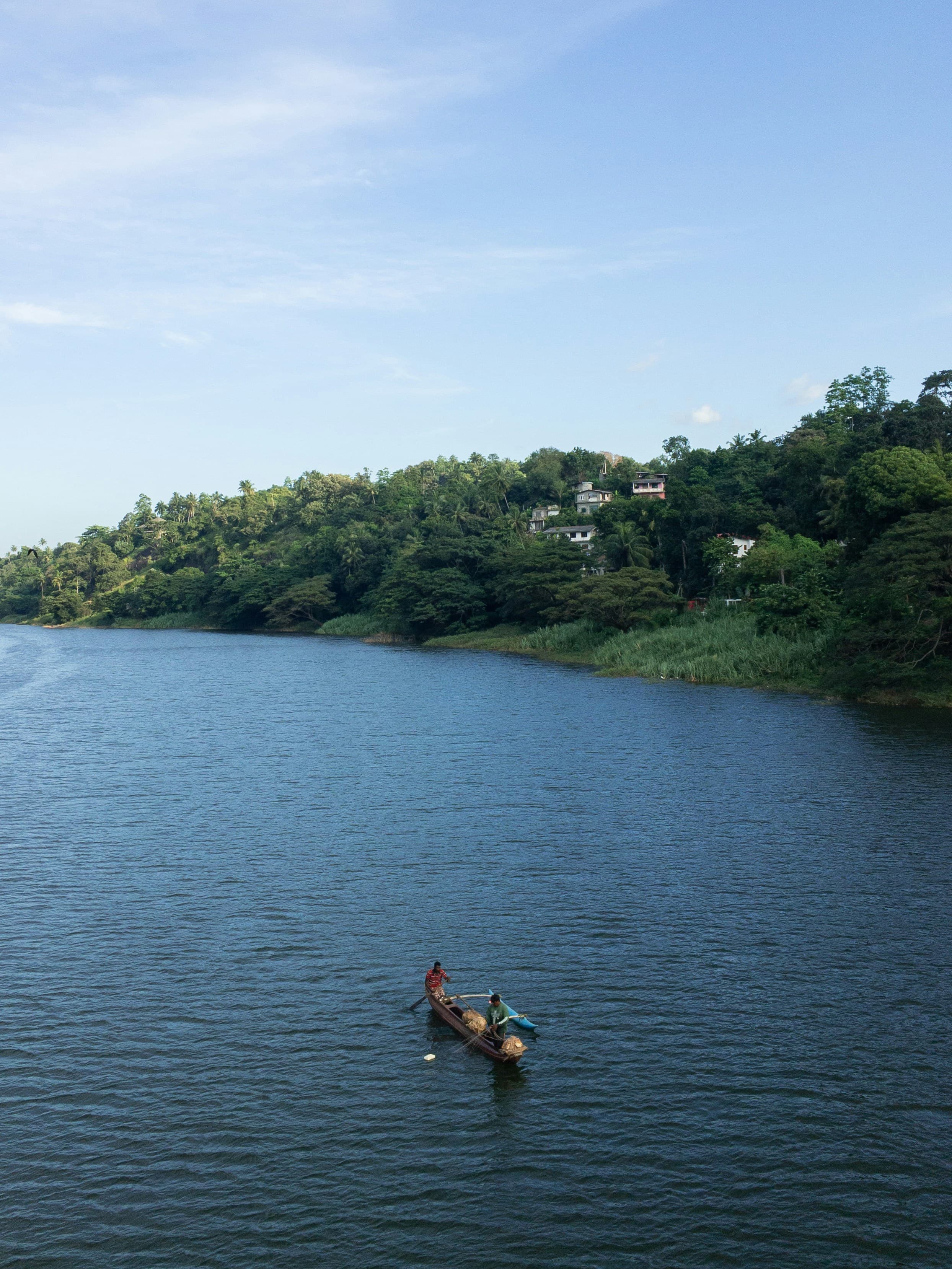 LAKES, RIVERS & LAGOONS
